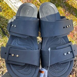 CROCS Black Women's Sandals Brooklyn buckle
